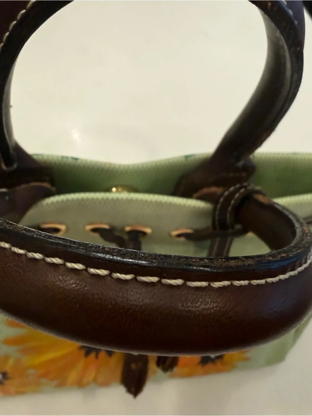 Dooney & Bourke VTG RARE Light Green Basketweave Tote W/Sunflowers EUC - Picture 7 of 12